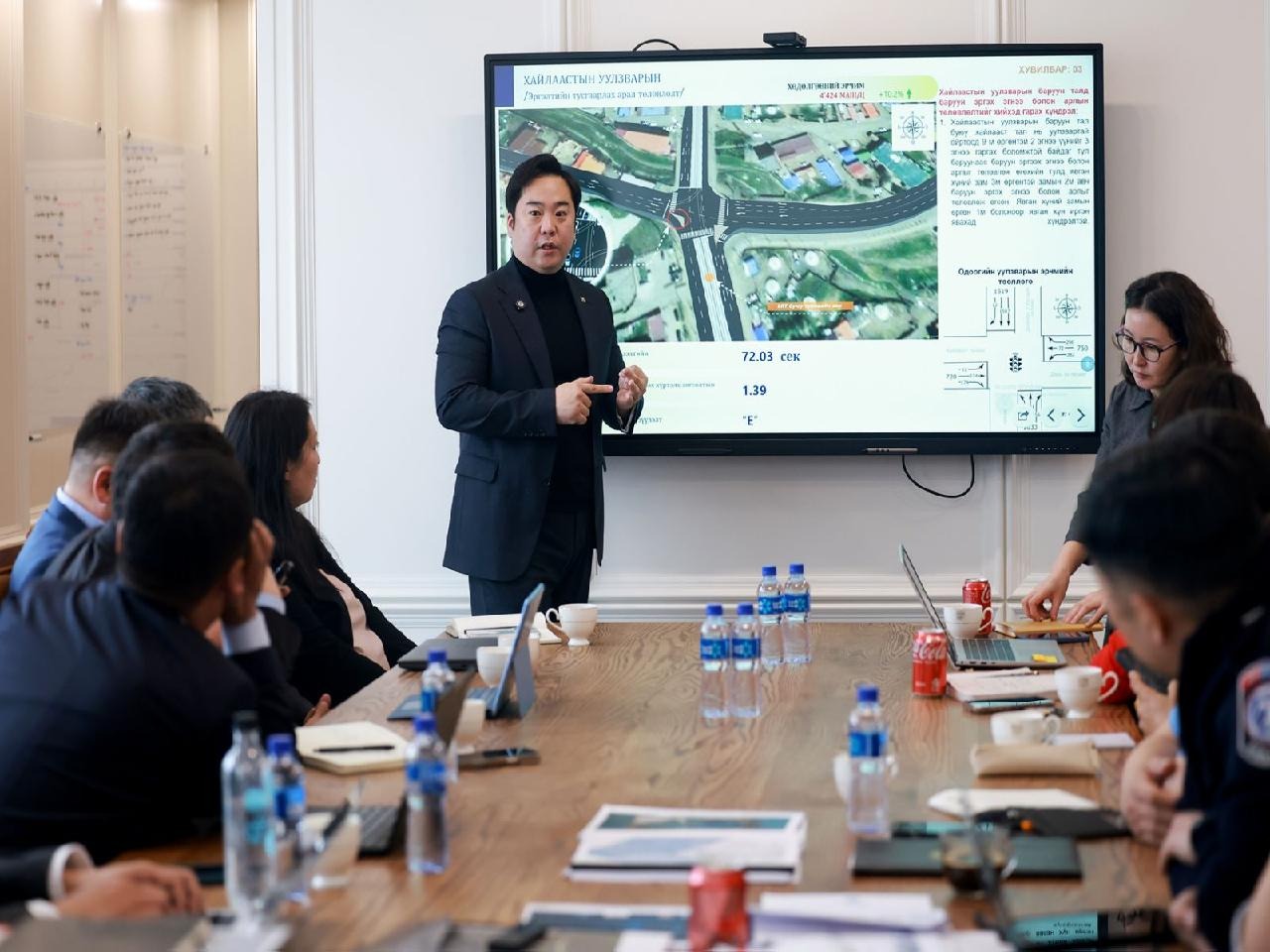 А.БАЯР: 102 АППЛИКЭЙШНЭЭР ЗӨРЧИЛ МЭДЭЭЛСЭН ИРГЭНД ТОРГУУЛИЙН 10-20 ХУВИЙГ УРАМШУУЛАЛ ХЭЛБЭРЭЭР БУЦААН ОЛГОНО