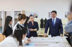 Мэргэжлийн боловсрол, сургалтын байгууллагыг бүх талаар дэмжинэ