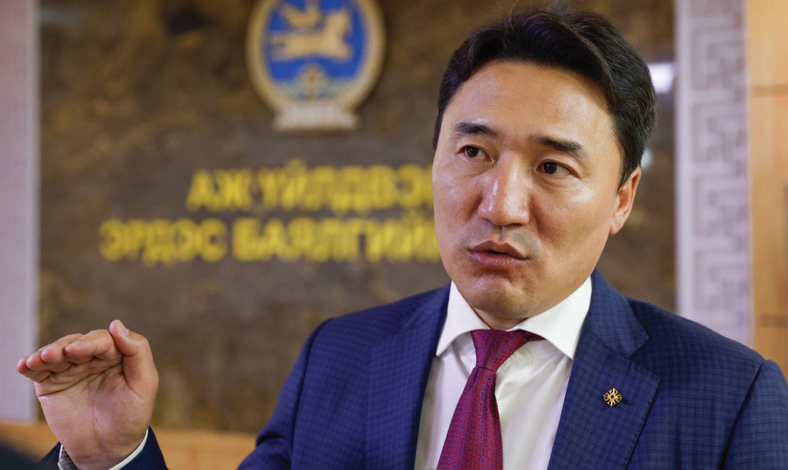 Г.Дамдинням: Тавдугаар сард шатахууны үнэ өсөхгүй, одоогийн ханшаар иргэд худалдаж авна