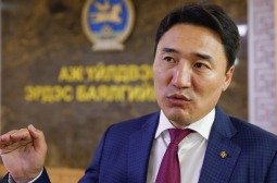 Г.Дамдинням: Тавдугаар сард шатахууны үнэ өсөхгүй, одоогийн ханшаар иргэд худалдаж авна