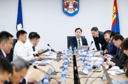 НИТХ-ЫН ЗӨВЛӨЛИЙН ХУРАЛДААНААР ДАРААХ АСУУДЛУУДЫГ ХЭЛЭЛЦЛЭЭ