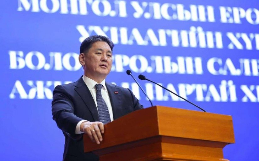 У.Хүрэлсүх: Багш нар ёс суртахууны ноён оргил байх учиртай