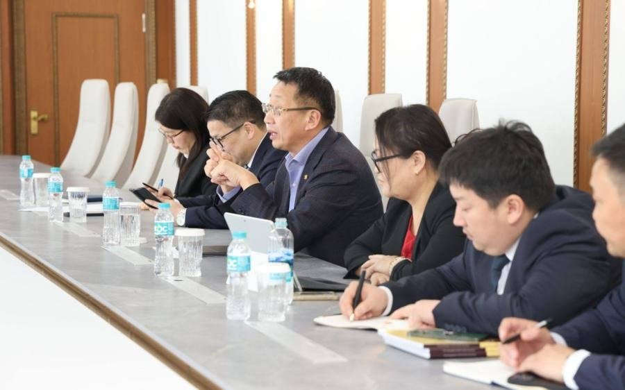 “EF EFEKTA” онлайн англи хэлний сургалтын төслийг хэрэгжүүлж байна