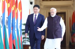 Ерөнхийлөгч У.Хүрэлсүх, Ерөнхий сайд Н.Моди нар ”Стратегийн түншлэл”-ийг бэхжүүлэх тухай Хамтарсан мэдэгдэл гаргалаа