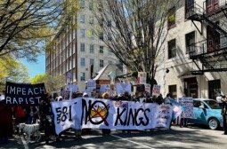 АНУ-д “No Kings” эсэргүүцлийн хөдөлгөөн өргөжиж, улс төрийн нөхцөл байдал хурцдав