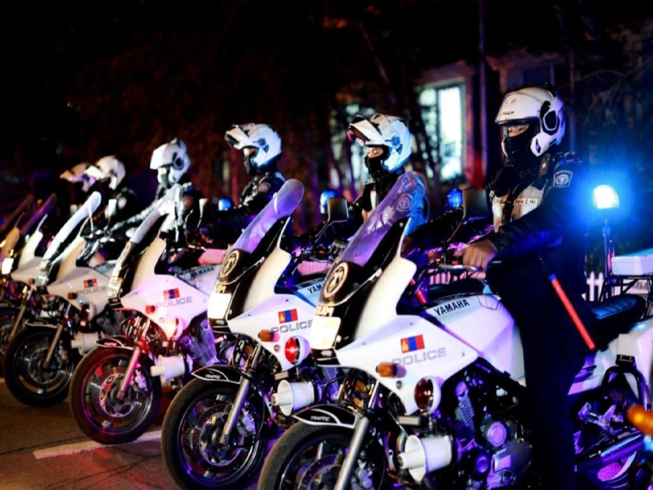 СУРРОН, МОТОЦИКЛЬТОЙ НАСАНД ХҮРЭЭГҮЙ ЖОЛООЧ НАР АВТО ЗАМ ДЭЭР 