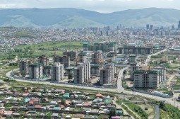“Сэлбэ ухаалаг хот”-ын ундны усны шугамыг зэс хоолойгоор угсарч байна