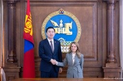 Улсын Их Хурлын дарга Н.Учрал Бүгд Найрамдах Турк Улсаас Монгол Улсад суугаа Элчин сайд Башак Гэнч Юксэлийг хүлээн авч уулзав
