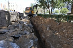 Явган хүний замыг шинэчлэхдээ нийт 22.9 км агаарын шилэн кабелуудыг газар доогуур сувагчилна