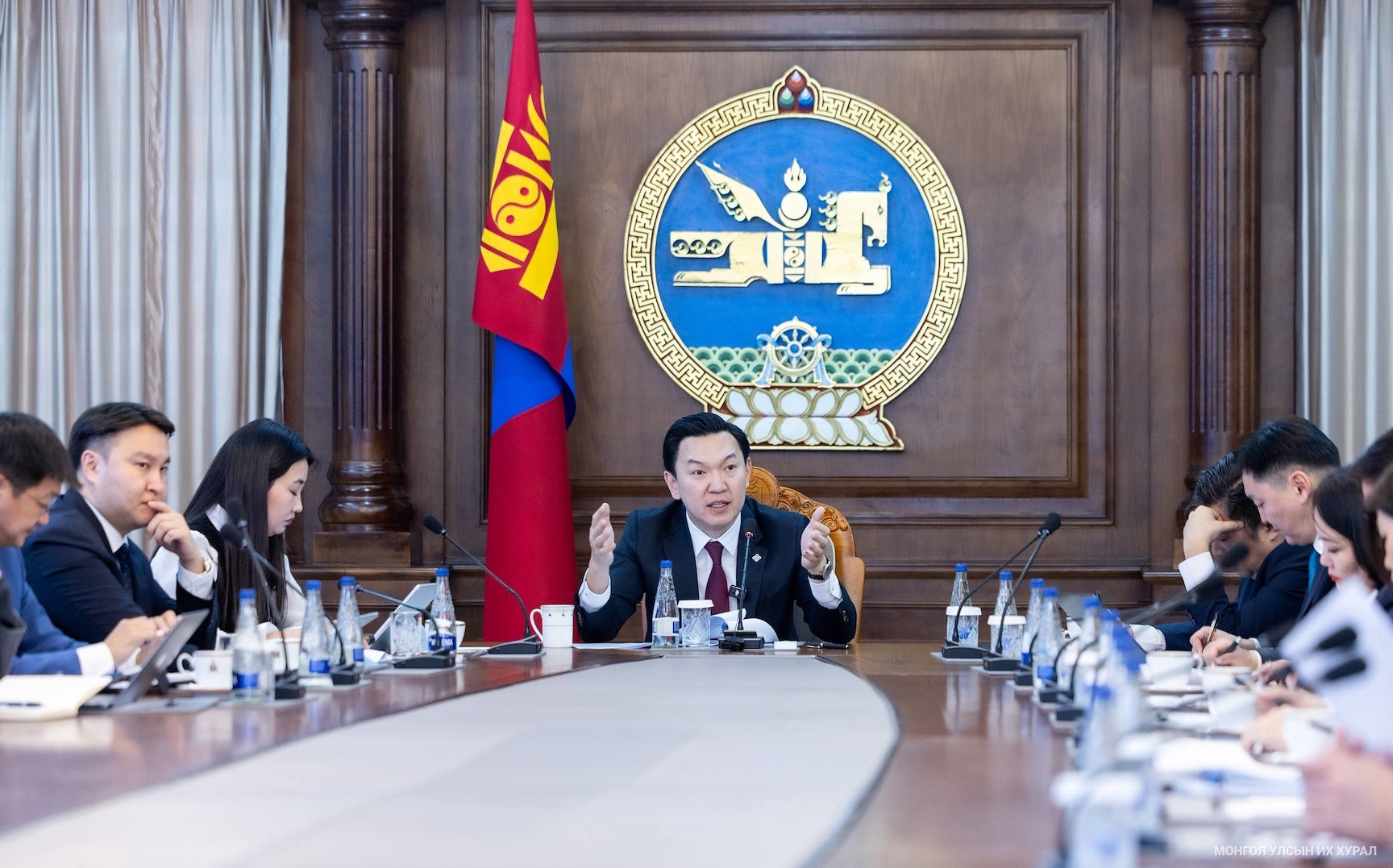 УИХ-ын дарга Н.Учрал иргэдийг үнийн өсөлтөөс хамгаалахын тулд богино хугацаанд авч хэрэгжүүлэх арга хэмжээг танилцууллаа