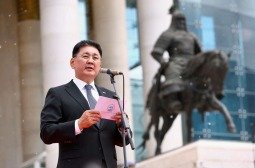 Үндэсний батлан хамгаалахын их сургууль, Дотоод хэргийн их сургуулийн төгсөгчид цэргийн цолоо гардаж авлаа