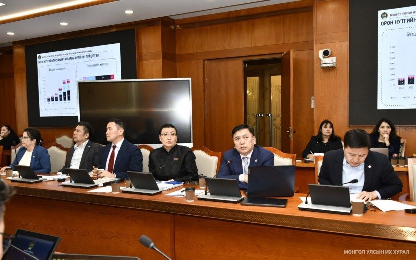 Татварын хууль, тогтоомжийн хэрэгжилтийн талаар ажлын хэсэг хуралдлаа