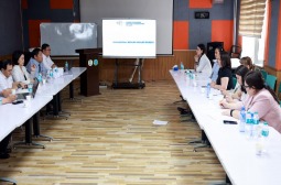 НИТХ-ЫН ЭМЭГТЭЙЧҮҮДИЙН ЗӨВЛӨЛ АМАРЖИХ ГАЗРУУДЫН УДИРДЛАГУУДТАЙ УУЛЗАЖ САНАЛ СОЛИЛЦЛОО