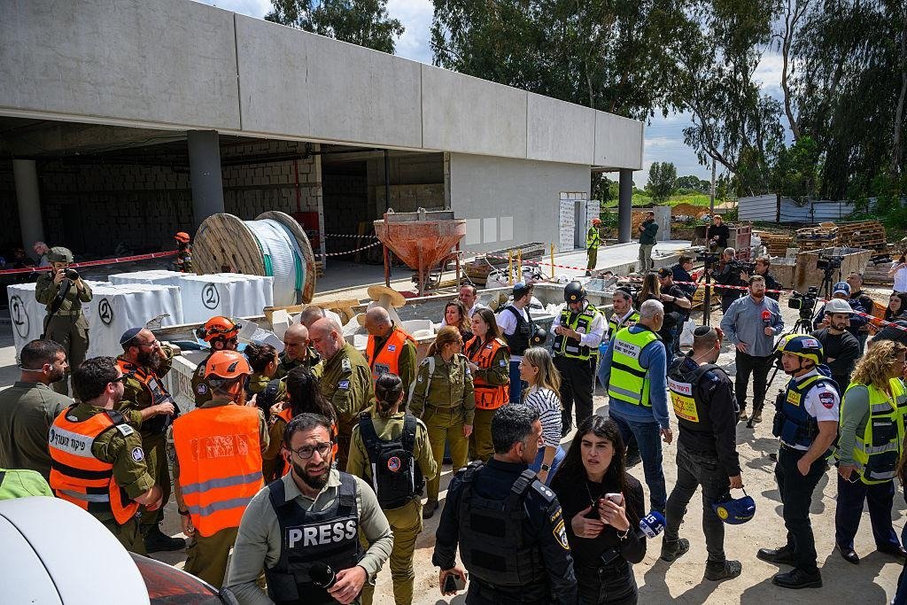 Израиль–Ираны дайн хурцдаж, дэлхийд нөлөөлж байна