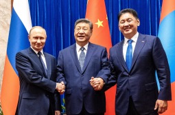 Монгол, Хятад, Орос гурван улсын төрийн тэргүүн уулзлаа