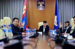 М.ҮНЭНБАТ: ГАЗРЫН ДАХИН ТӨЛӨВЛӨЛТ, ГЭР ХОРООЛЛЫН ХӨГЖЛИЙН САНТАЙ БАЙХ ЗОХИЦУУЛАЛТЫГ ХУУЛЬЧИЛСАН