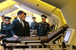 Ерөнхийлөгч У.Хүрэлсүх Цэргийн төв эмнэлэгт ажиллалаа