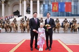 Туркменистан Улсын Ерөнхийлөгчийг албан ёсоор угтаж авлаа