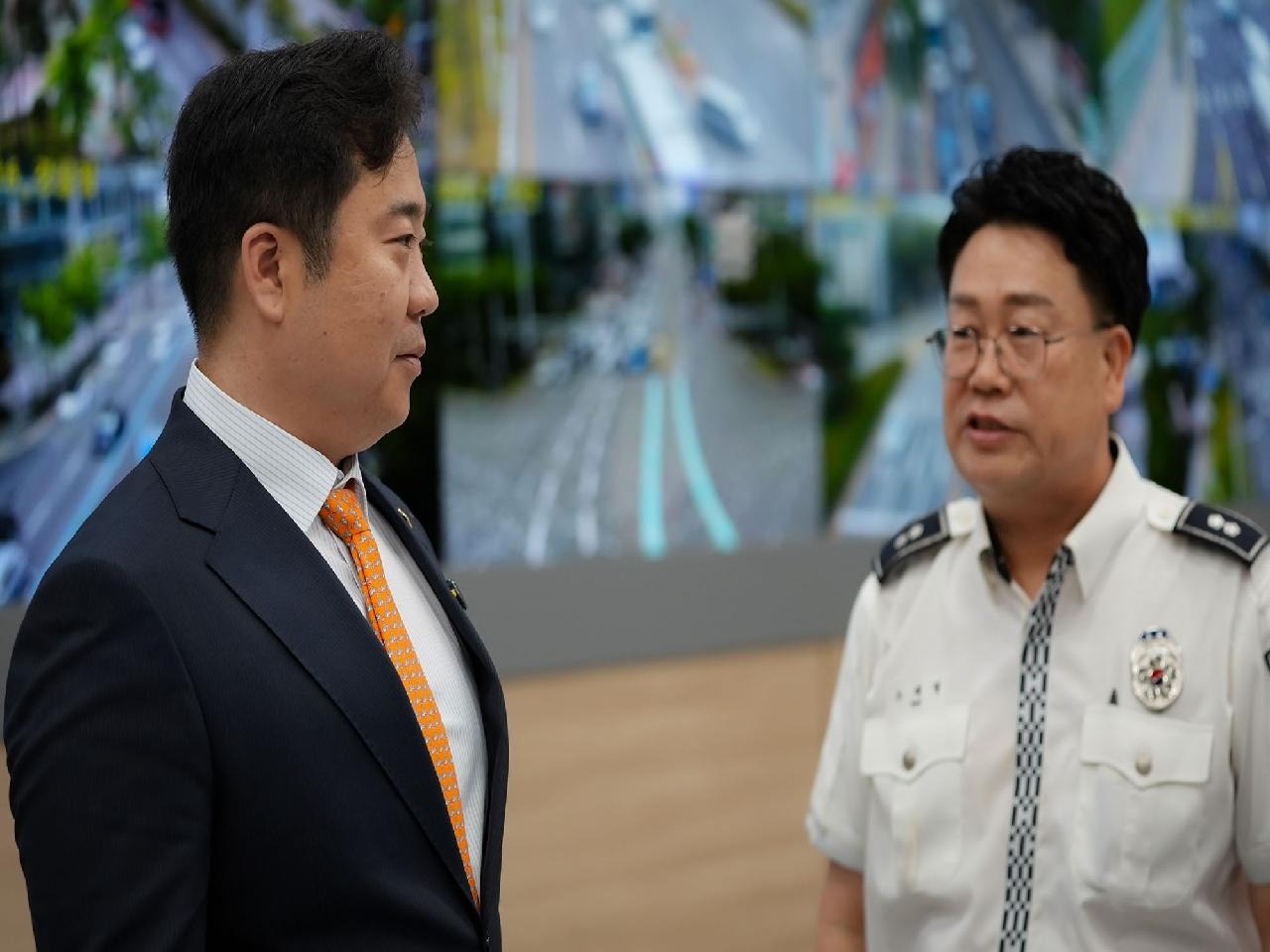 АВТО ЗАМЫН ТҮГЖРЭЛ БУУРУУЛАХ, ОСЛЫН ДААТГАЛЫН ЦАХИМ СИСТЕМИЙН ХЭРЭГЖИЛТТЭЙ ХОЛБООТОЙ САЙН ТУРШЛАГЫГ СУДАЛЛАА