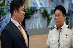 АВТО ЗАМЫН ТҮГЖРЭЛ БУУРУУЛАХ, ОСЛЫН ДААТГАЛЫН ЦАХИМ СИСТЕМИЙН ХЭРЭГЖИЛТТЭЙ ХОЛБООТОЙ САЙН ТУРШЛАГЫГ СУДАЛЛАА